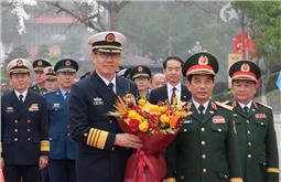 Bộ trưởng Bộ Quốc phòng Phan Văn Giang chủ trì Lễ đón Bộ trưởng Bộ Quốc phòng Trung Quốc Đổng Quân